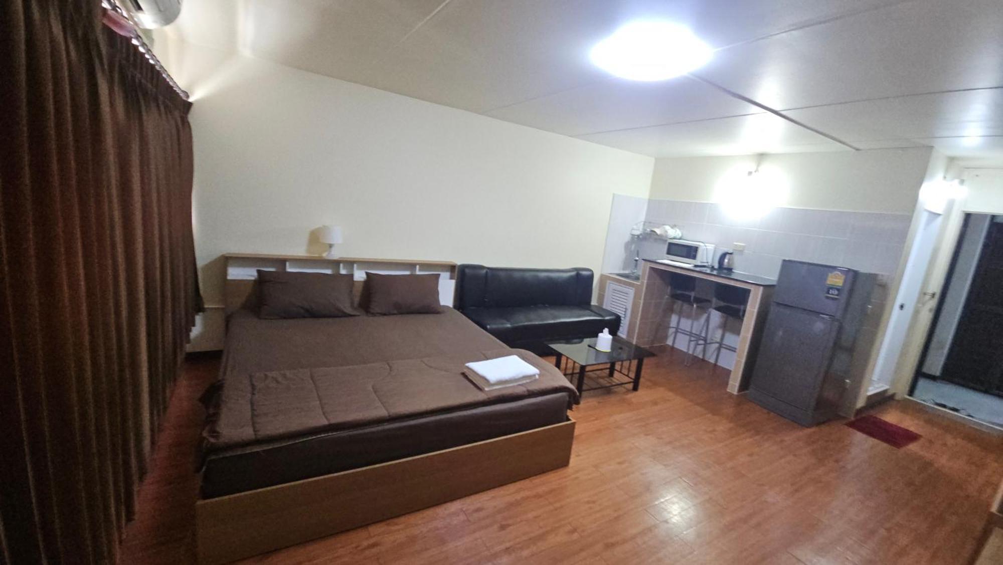 New Room Nonthaburi Ngoại thất bức ảnh